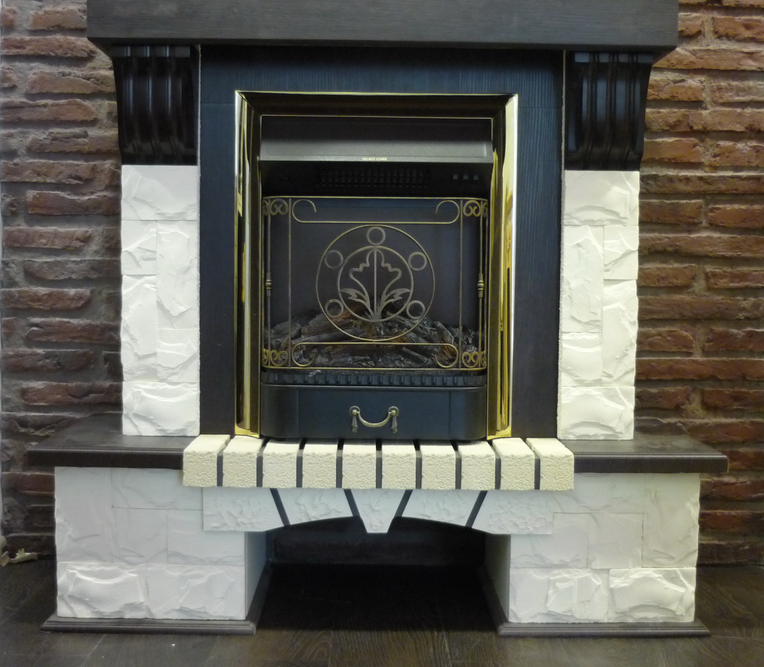 Электрокамин RealFlame Cliffstone Std с Majestic Lux BR S